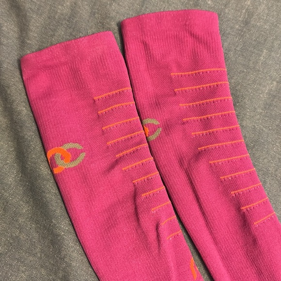 Pro Compression Marathon Socks - Picture 5 of 6